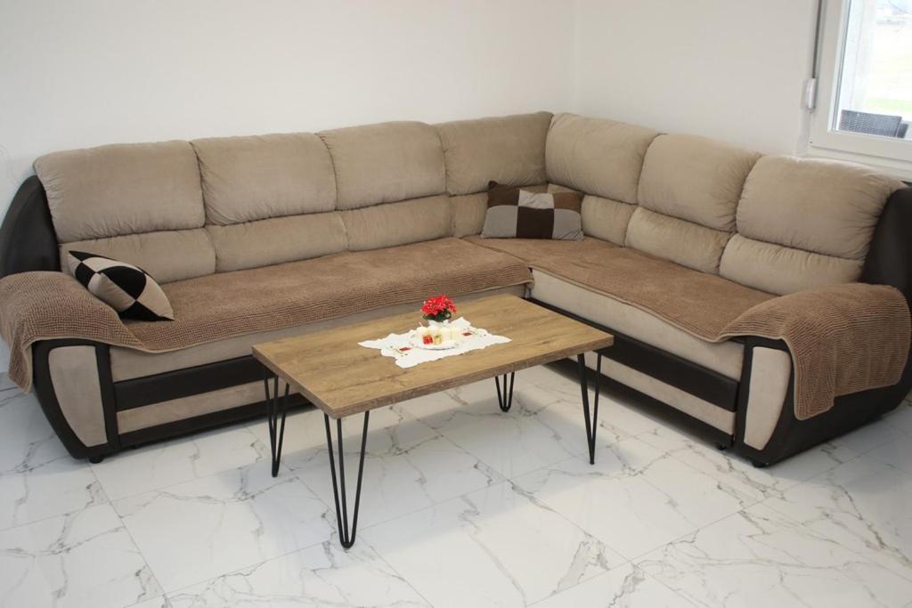Vikendica Bosnjak Prozor Ngoại thất bức ảnh