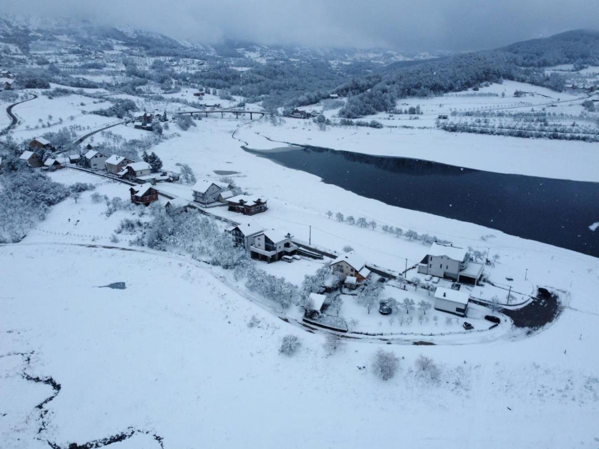 Vikendica Bosnjak Prozor Ngoại thất bức ảnh