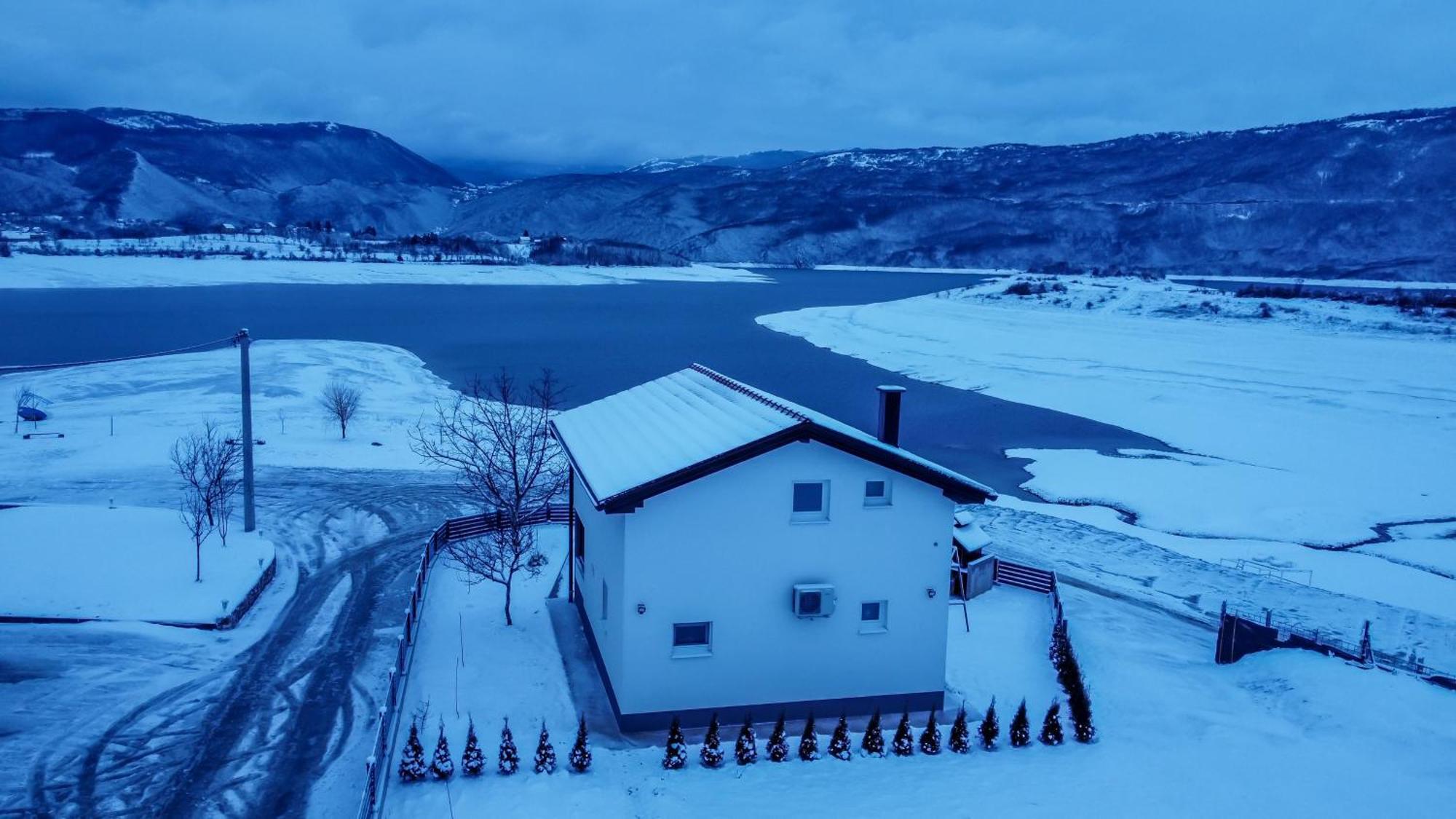 Vikendica Bosnjak Prozor Ngoại thất bức ảnh